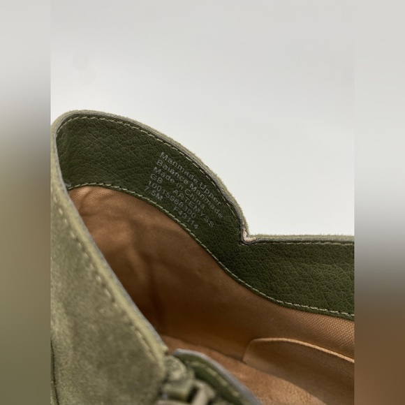 GIANI BERNINI Womens Green
Strap Cushioned Round Toe Heel Zip-Up Booties 7.5 - Picture 4 of 7